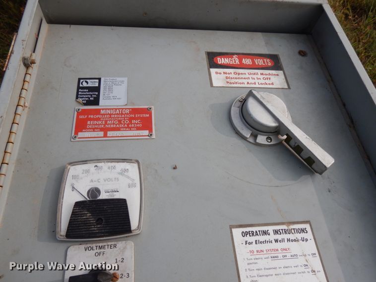 image for item DH6641 (4) Reinke irrigation towers