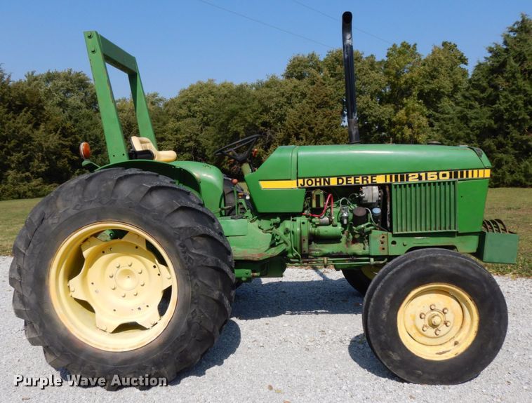 image for item DH6652 1983 John Deere 2150  tractor