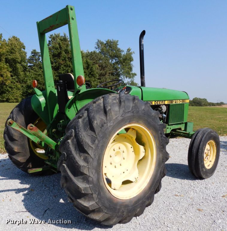 image for item DH6652 1983 John Deere 2150  tractor