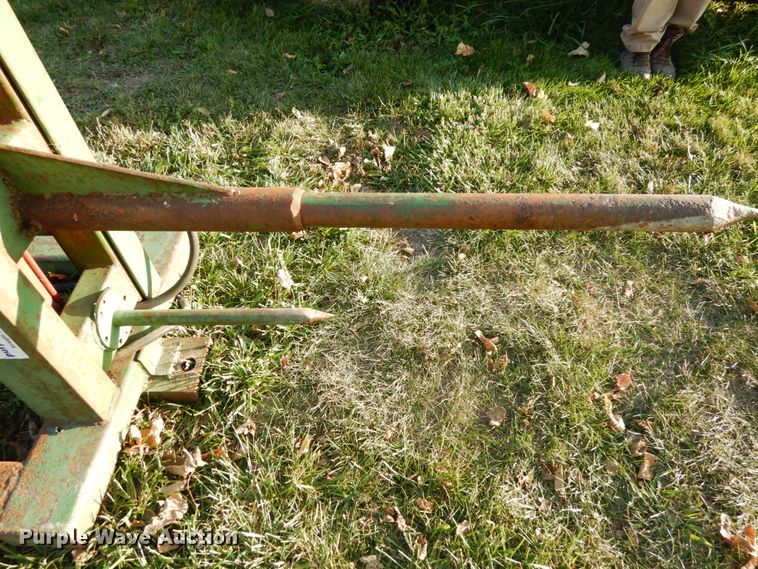 image for item DH6687 Shop built bale spear