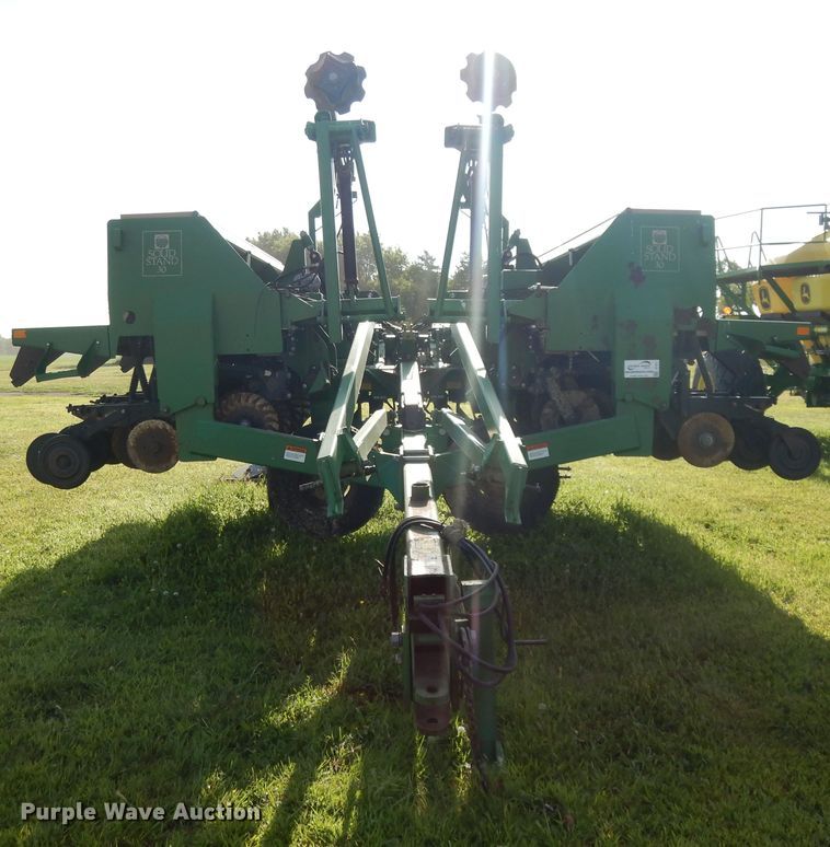 image for item DI7577 Great Plains Solid Stand 30 no-till grain drill