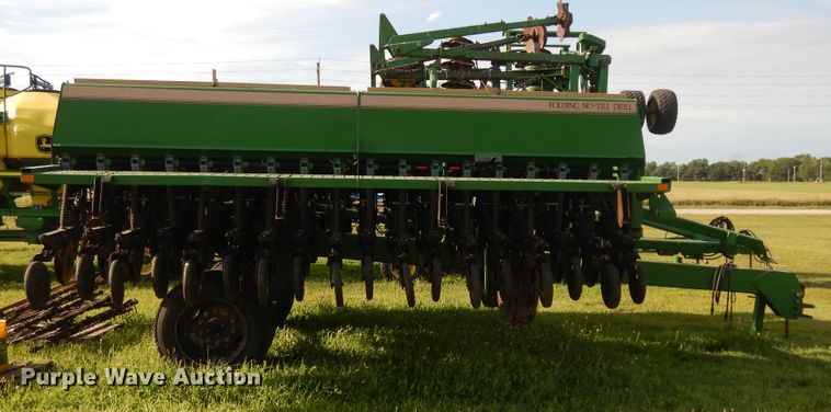 image for item DI7577 Great Plains Solid Stand 30 no-till grain drill