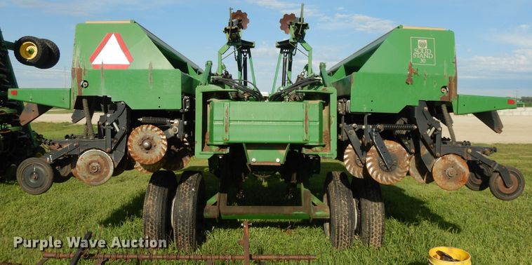 image for item DI7577 Great Plains Solid Stand 30 no-till grain drill