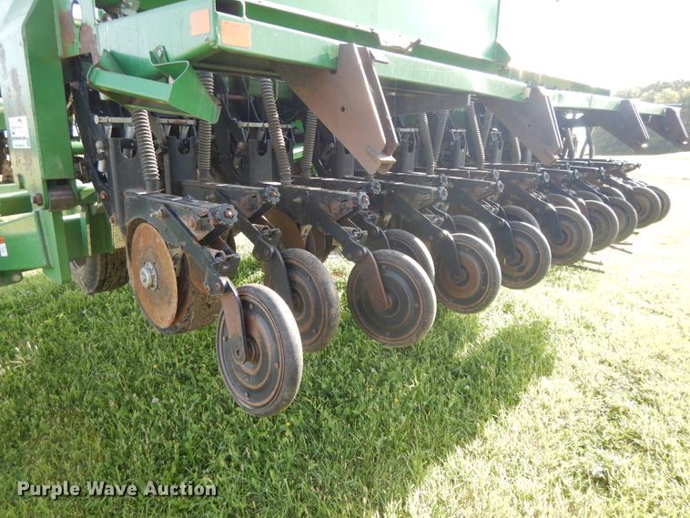 image for item DI7577 Great Plains Solid Stand 30 no-till grain drill