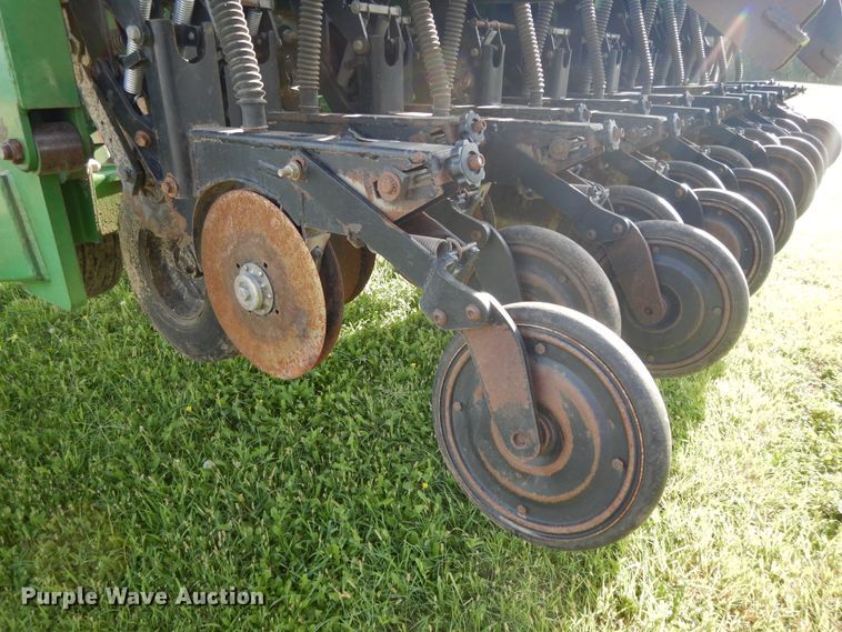 image for item DI7577 Great Plains Solid Stand 30 no-till grain drill