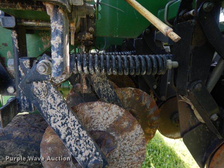 image for item DI7577 Great Plains Solid Stand 30 no-till grain drill