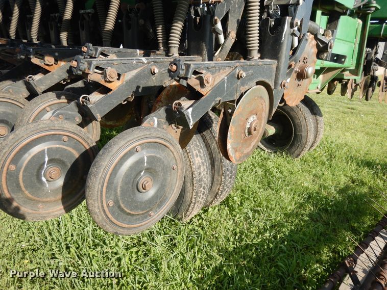 image for item DI7577 Great Plains Solid Stand 30 no-till grain drill