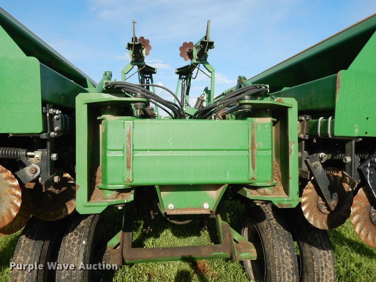 image for item DI7577 Great Plains Solid Stand 30 no-till grain drill