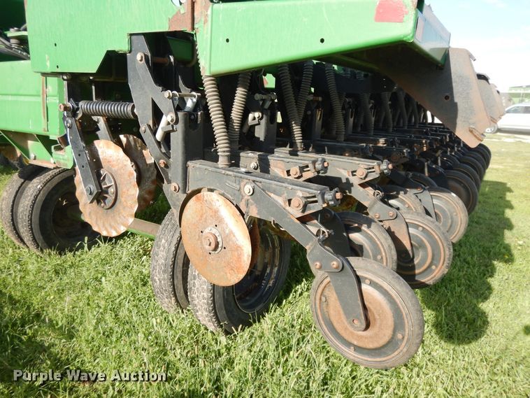 image for item DI7577 Great Plains Solid Stand 30 no-till grain drill
