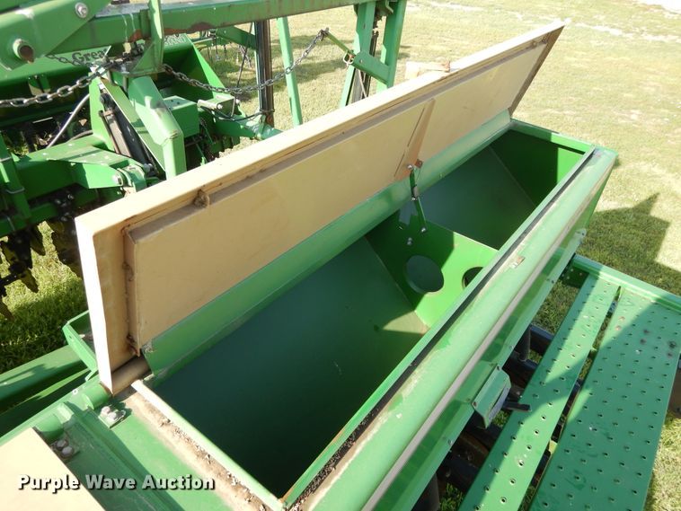 image for item DI7577 Great Plains Solid Stand 30 no-till grain drill