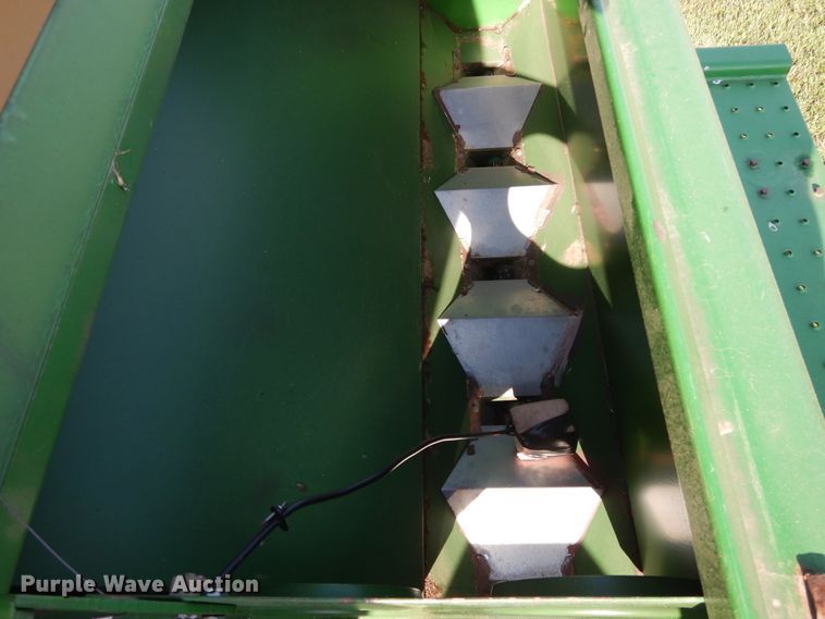 image for item DI7577 Great Plains Solid Stand 30 no-till grain drill