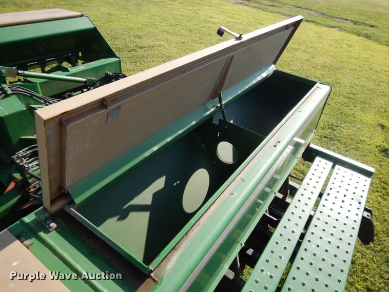 image for item DI7577 Great Plains Solid Stand 30 no-till grain drill