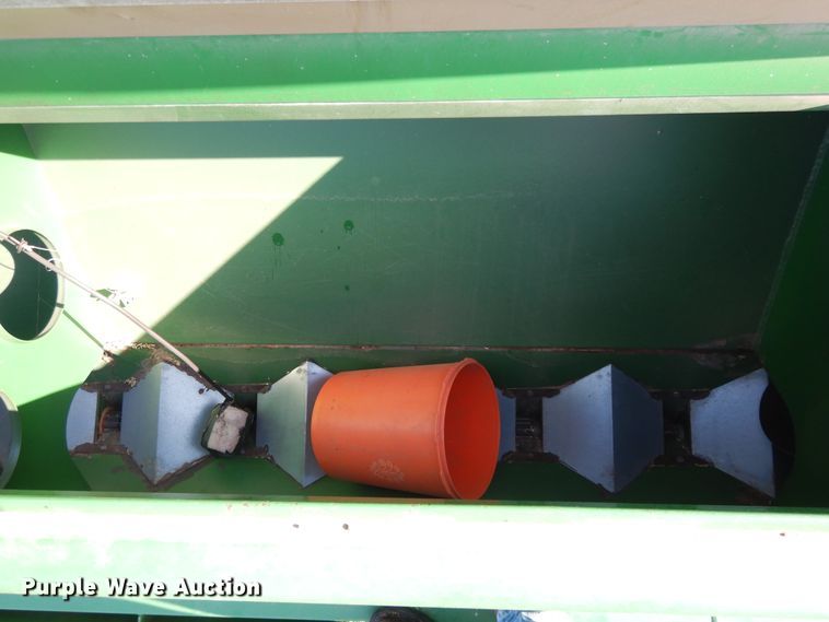 image for item DI7577 Great Plains Solid Stand 30 no-till grain drill