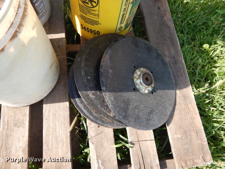 image for item DI7577 Great Plains Solid Stand 30 no-till grain drill