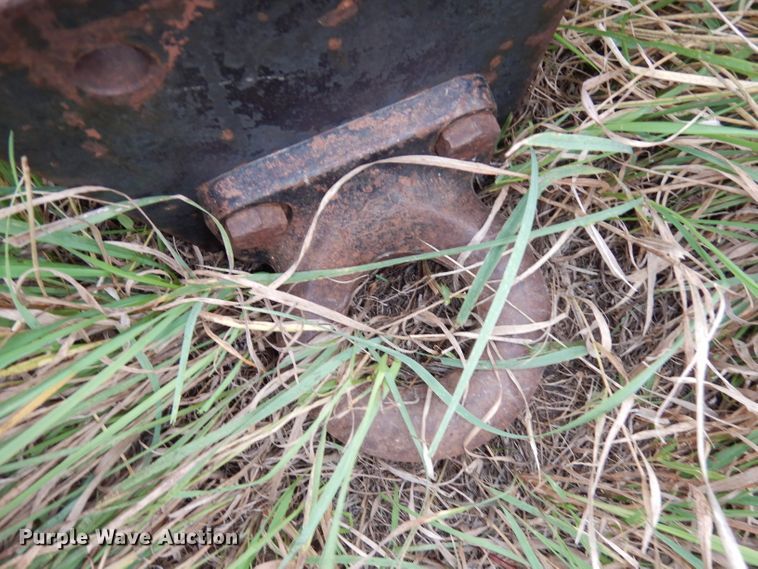 image for item DJ6826 1983 Jantz HDLPS8-12 combine trailer