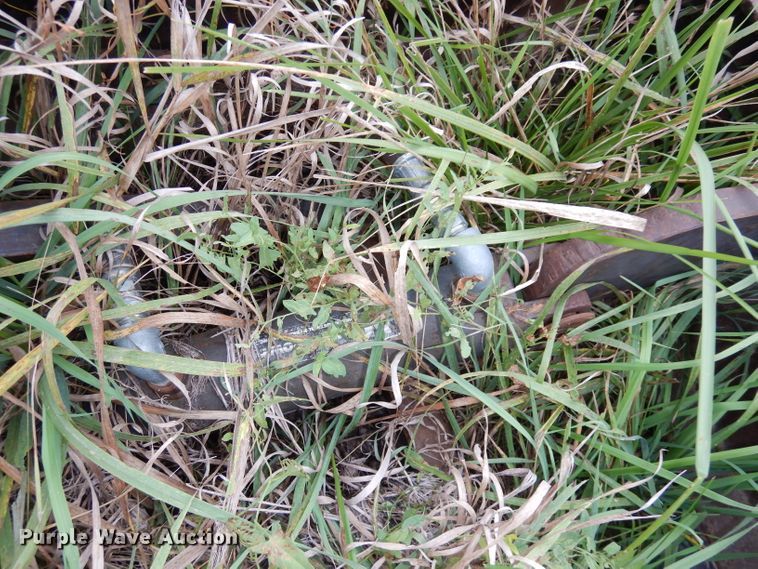 image for item DJ6826 1983 Jantz HDLPS8-12 combine trailer