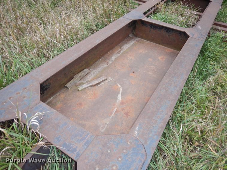 image for item DJ6826 1983 Jantz HDLPS8-12 combine trailer