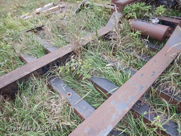 image for item DJ6826 1983 Jantz HDLPS8-12 combine trailer