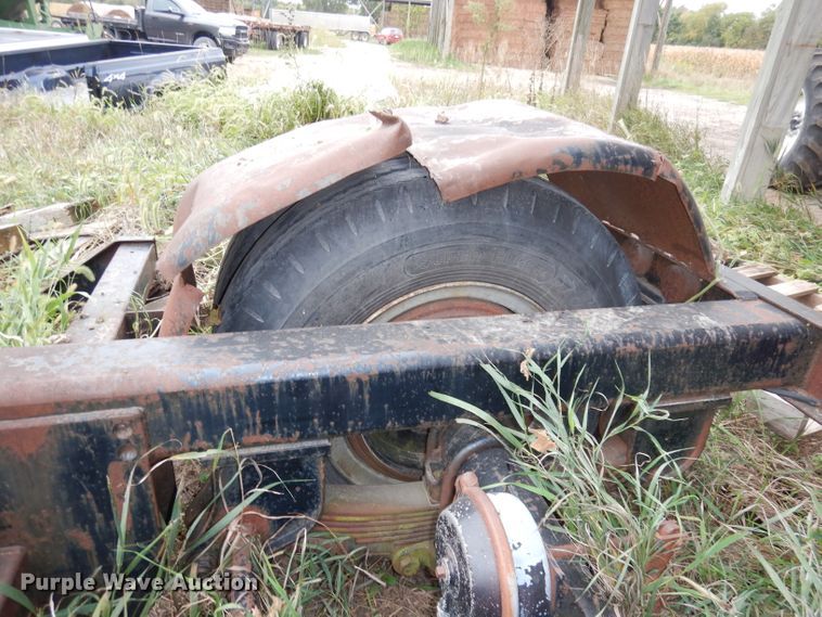 image for item DJ6826 1983 Jantz HDLPS8-12 combine trailer