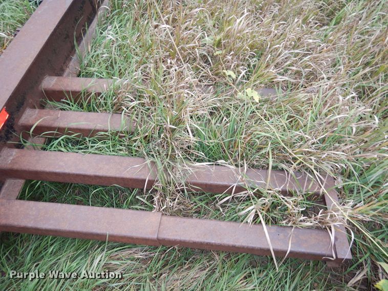 image for item DJ6826 1983 Jantz HDLPS8-12 combine trailer