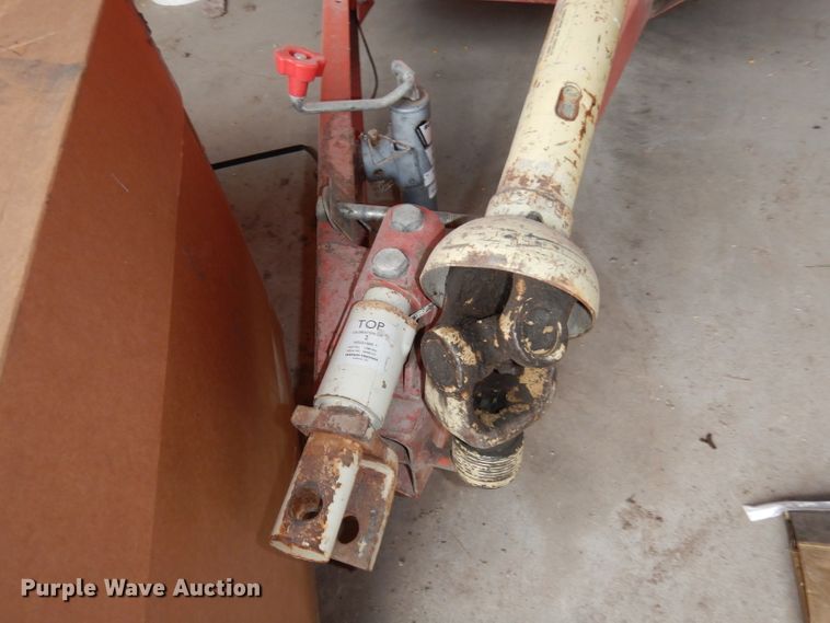 image for item DJ6827 Gehl 100  feed grinder/mixer