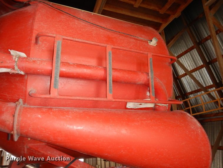 image for item DJ6827 Gehl 100  feed grinder/mixer