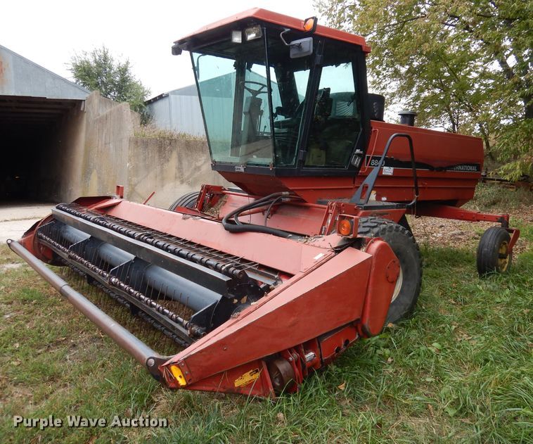 image for item DJ6828 International 8840  windrower