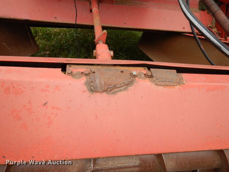 image for item DJ6828 International 8840  windrower