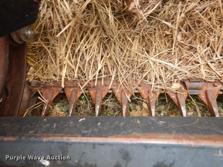 image for item DJ6828 International 8840  windrower