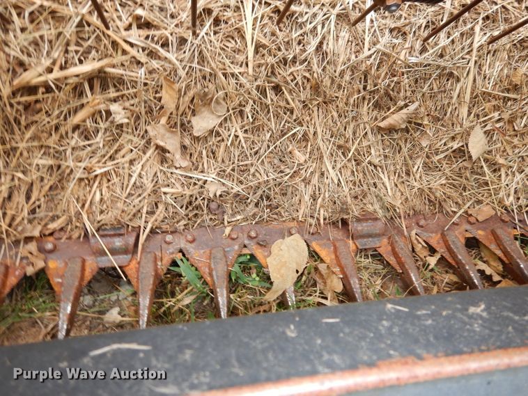 image for item DJ6828 International 8840  windrower