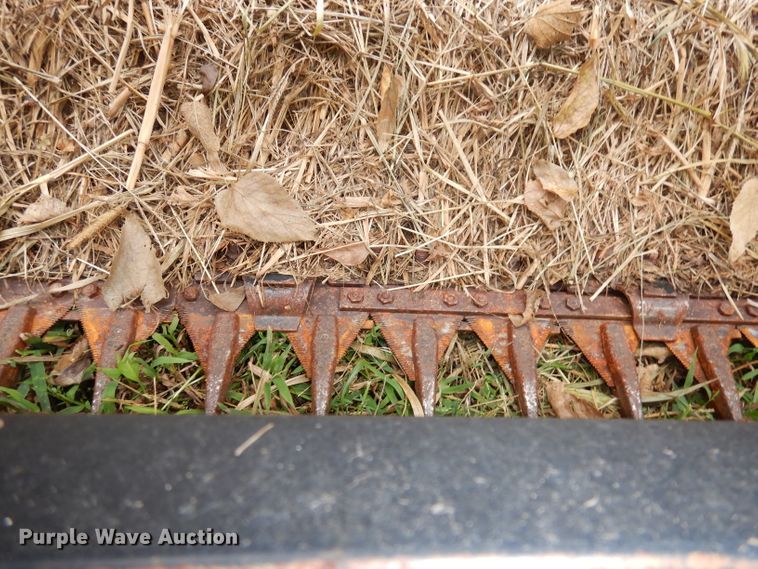 image for item DJ6828 International 8840  windrower