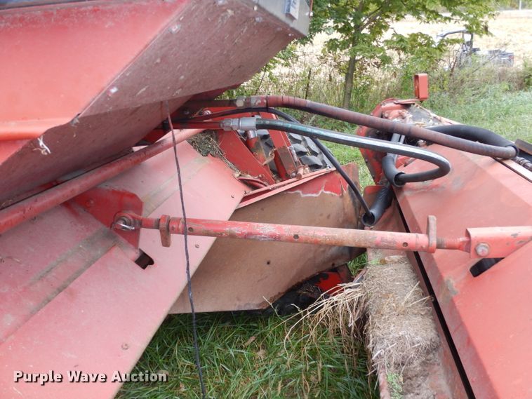 image for item DJ6828 International 8840  windrower