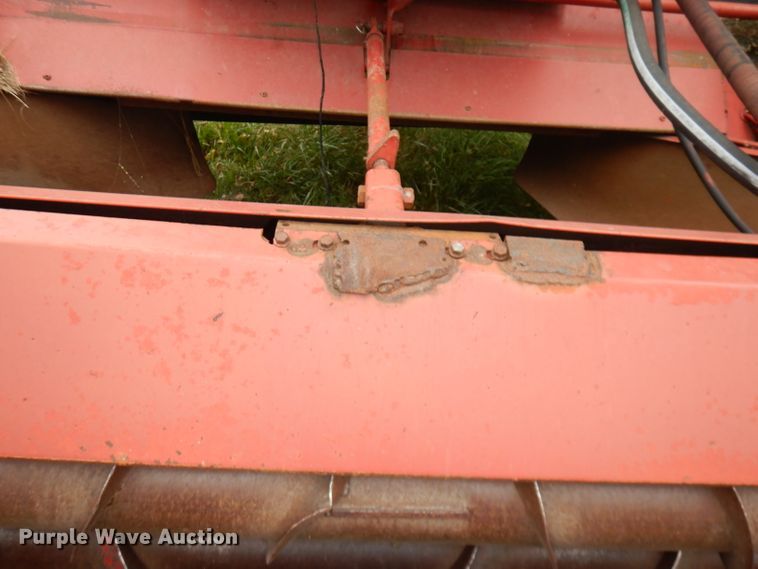 image for item DJ6828 International 8840  windrower