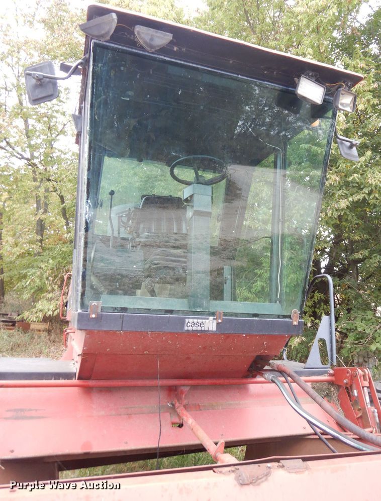 image for item DJ6828 International 8840  windrower