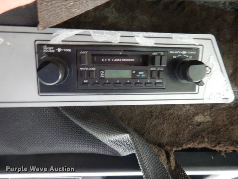 image for item DJ6828 International 8840  windrower