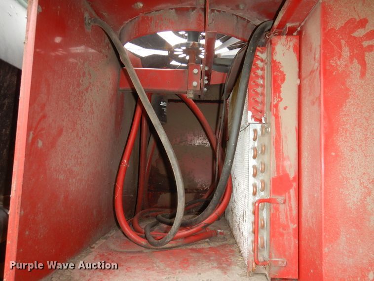 image for item DJ6828 International 8840  windrower