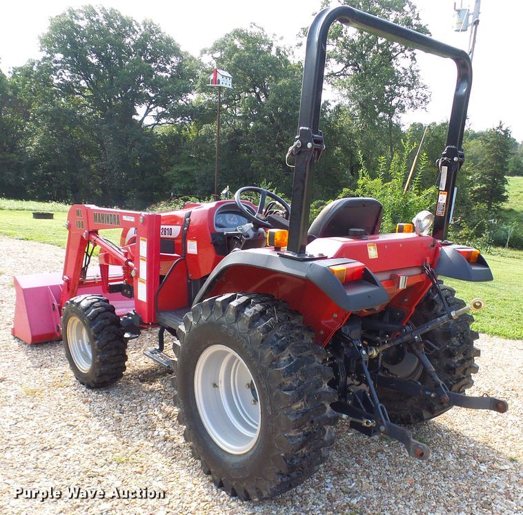 image for item EP9915 2005 Mahindra 2810  MFWD tractor