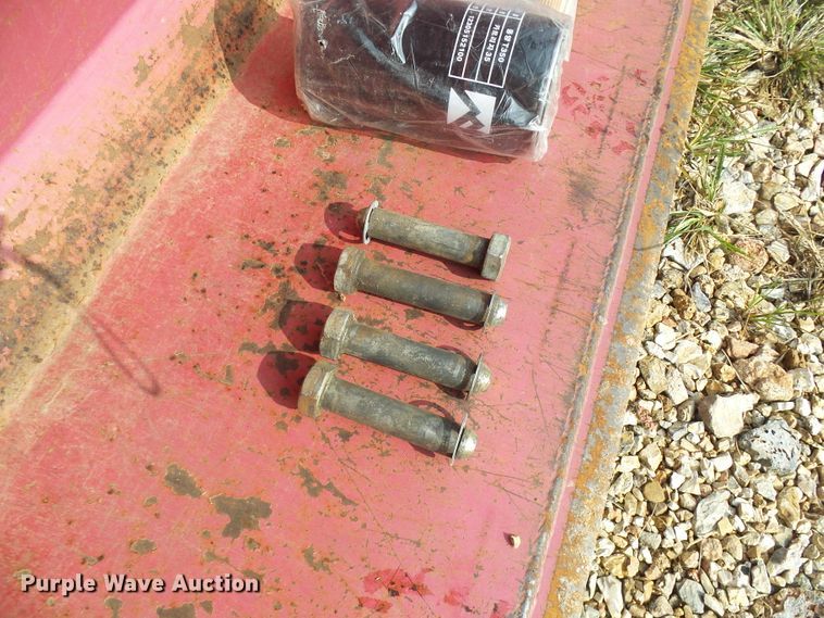 image for item EP9915 2005 Mahindra 2810  MFWD tractor