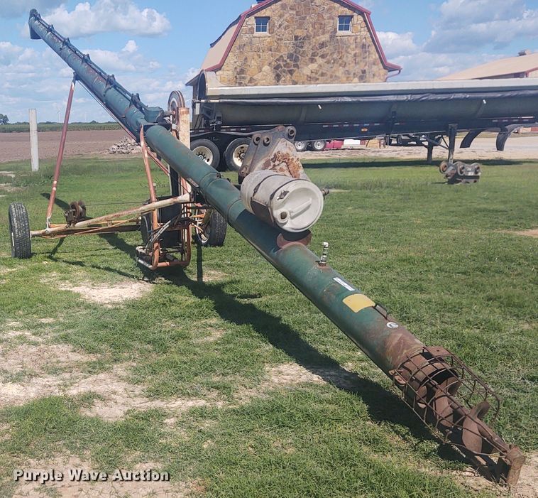 image for item EQ9441 Speed King 8 grain auger