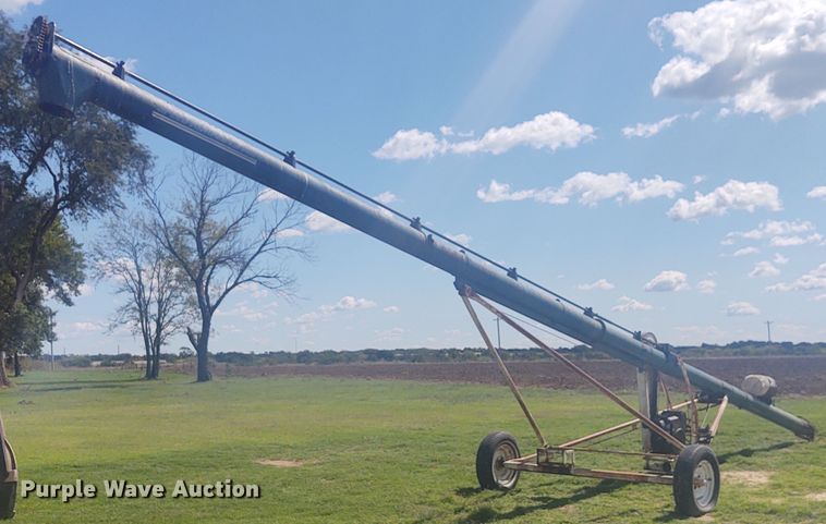 image for item EQ9441 Speed King 8 grain auger