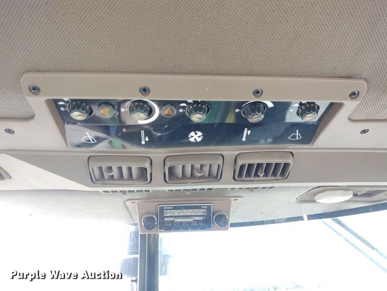 image for item EQ9444 John Deere 4650  MFWD tractor