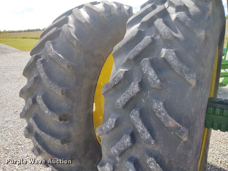 image for item EQ9444 John Deere 4650  MFWD tractor