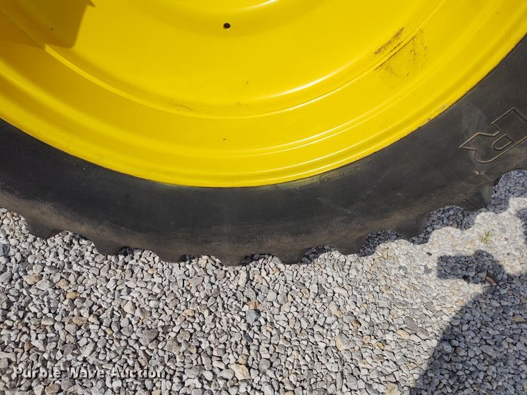 image for item EQ9444 John Deere 4650  MFWD tractor