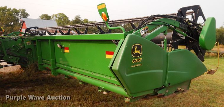 image for item FR9044 2007 John Deere 635F Hydraflex flex head