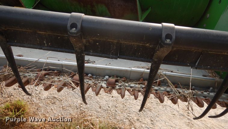 image for item FR9044 2007 John Deere 635F Hydraflex flex head