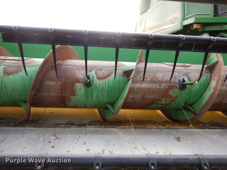 image for item FR9044 2007 John Deere 635F Hydraflex flex head