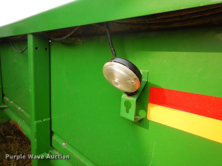 image for item FR9044 2007 John Deere 635F Hydraflex flex head