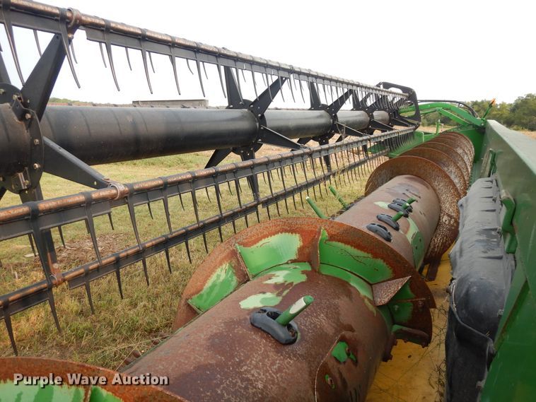 image for item FR9044 2007 John Deere 635F Hydraflex flex head