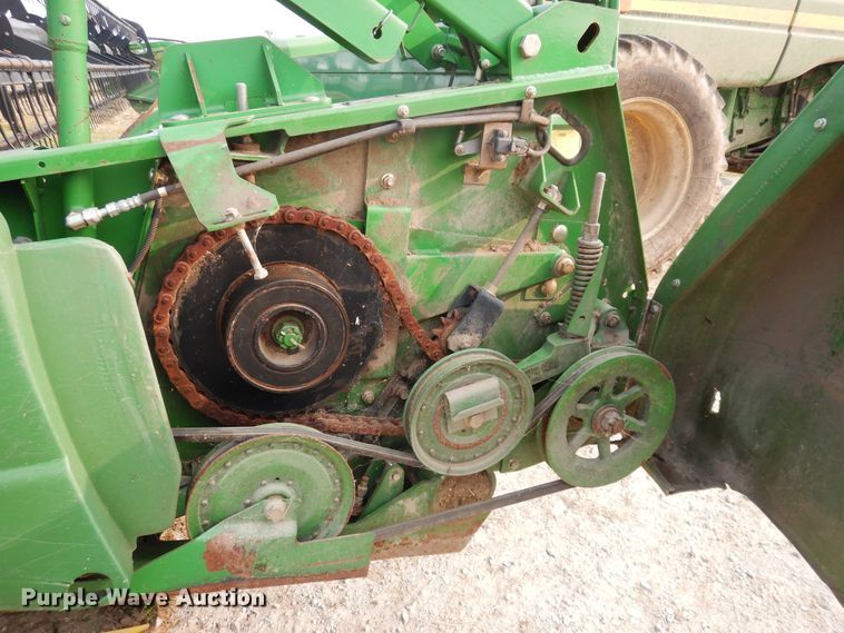 image for item FR9044 2007 John Deere 635F Hydraflex flex head