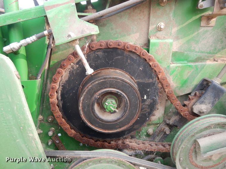 image for item FR9044 2007 John Deere 635F Hydraflex flex head